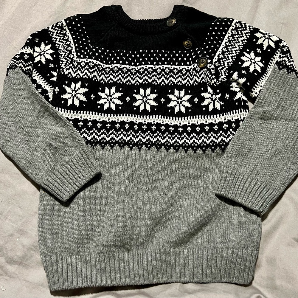 Gymboree Black and Gray Snowflake Crewneck Sweater